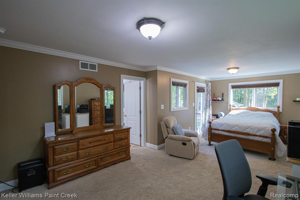 27200 Irwin Road Richmond, MI 48062 - Photo 13 of 38 Gallery Image 13