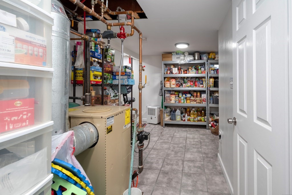 19 Crescent Road Weymouth, MA 02191 - Photo 18 of 24