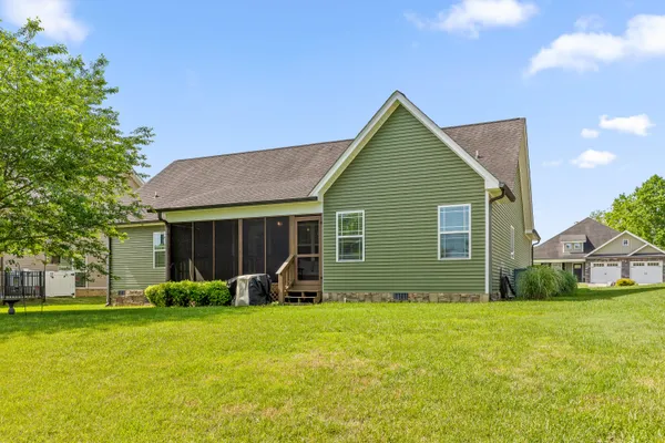 $485,000 | 3401 Willow Lake Circle, Chattanooga, TN 37419
