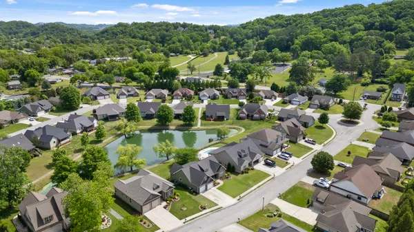 $485,000 | 3401 Willow Lake Circle, Chattanooga, TN 37419