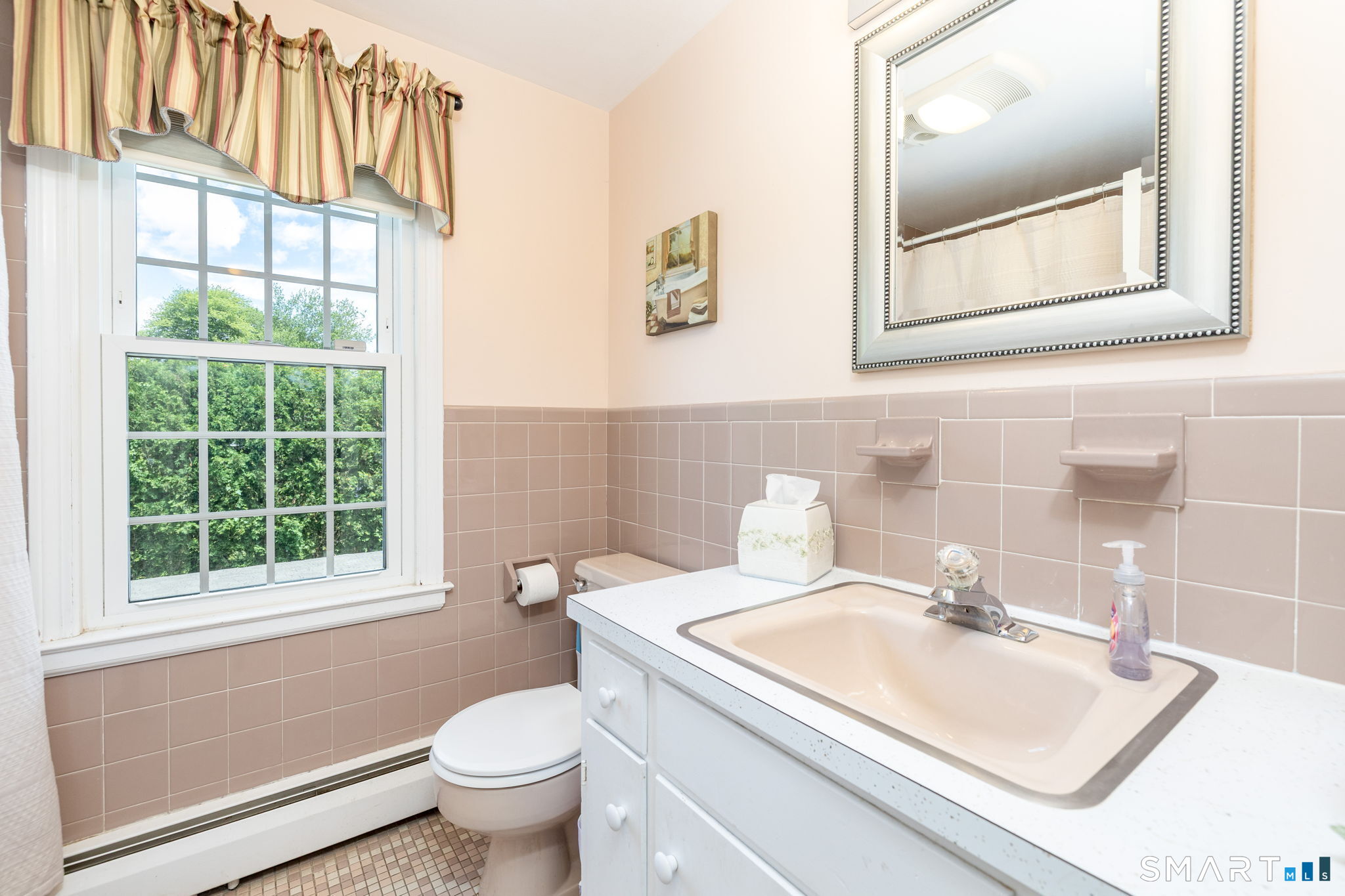 7 Lantern Lane Wethersfield, CT 06109 - Photo 30 of 40