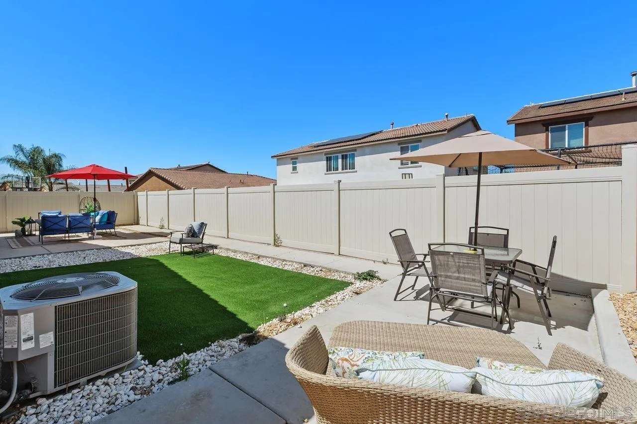 34751 Ribbon Grass Way Murrieta, CA 92563 - Photo 33 of 48