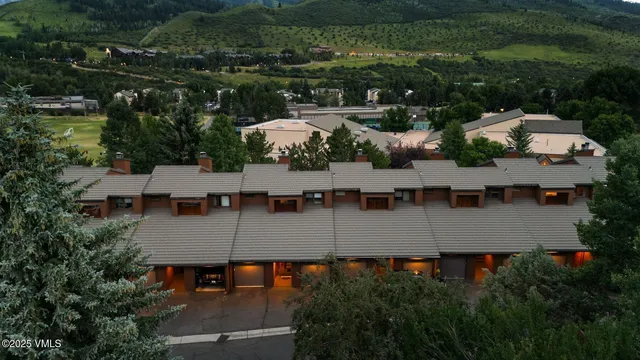 $1,300,000 | 760 West Beaver Creek Boulevard, Unit 202, Avon, CO 81620