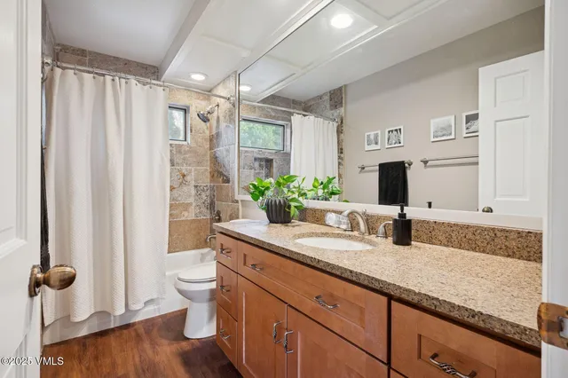 $1,300,000 | 760 West Beaver Creek Boulevard, Unit 202, Avon, CO 81620