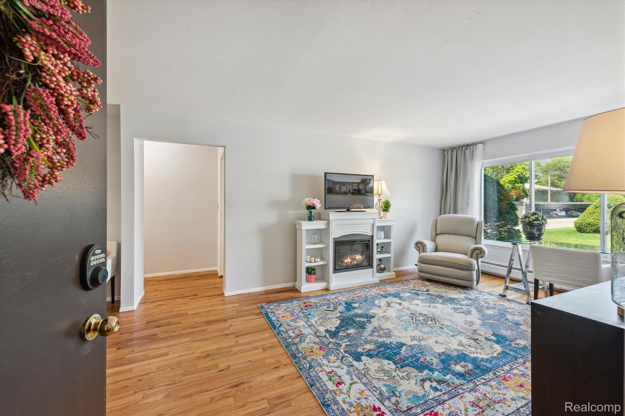 26780 Joy Road, Unit G10 Redford, MI 48239 - Photo 10 of 32 Gallery Image 10