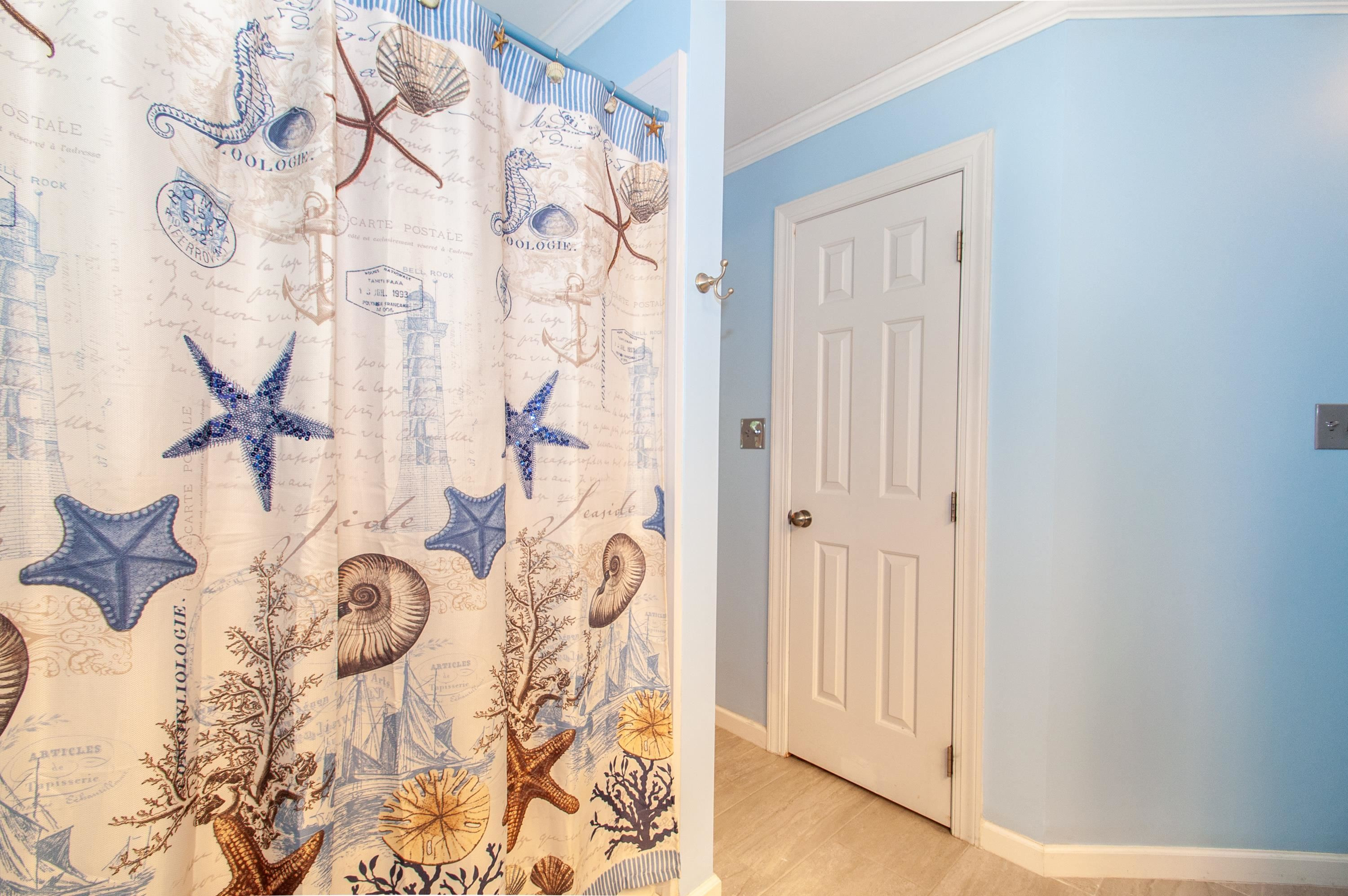 7914 Footman Way Raleigh, NC 27615 - Photo 16 of 38 Master Bath
