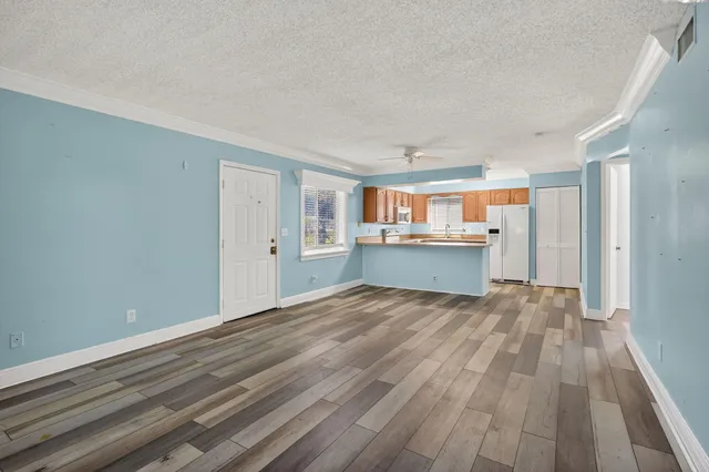 $119,900 | 188 Southeast Village Drive, Unit 188, Port St. Lucie, FL 34952