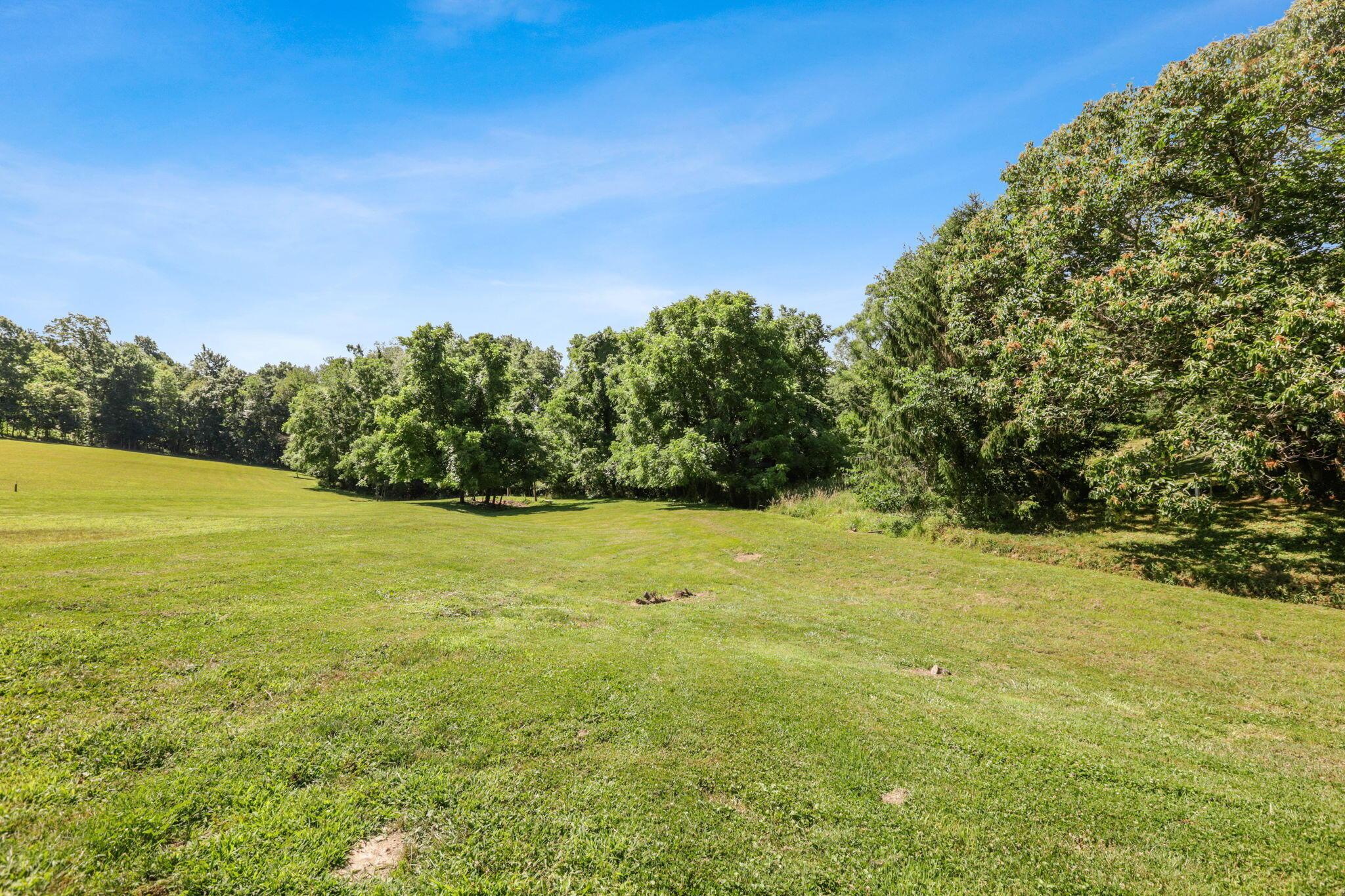 18240 Crawmer Road Southeast Newark, OH 43056 - Photo 55 of 69 Rear Yard