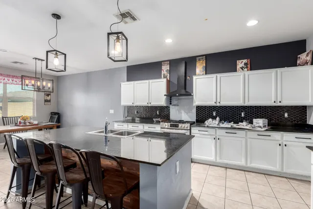 $429,990 | 37178 El Morro Trail, San Tan Valley, AZ 85140