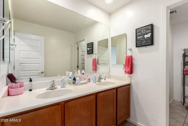 $429,990 | 37178 El Morro Trail, San Tan Valley, AZ 85140