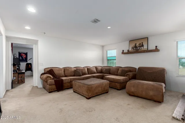 $429,990 | 37178 El Morro Trail, San Tan Valley, AZ 85140