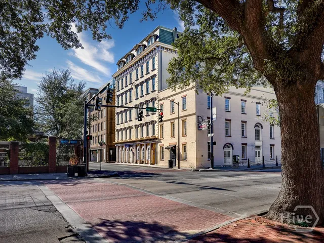 $490,000 | 5 Whitaker Street, Unit 202E, Savannah, GA 31401