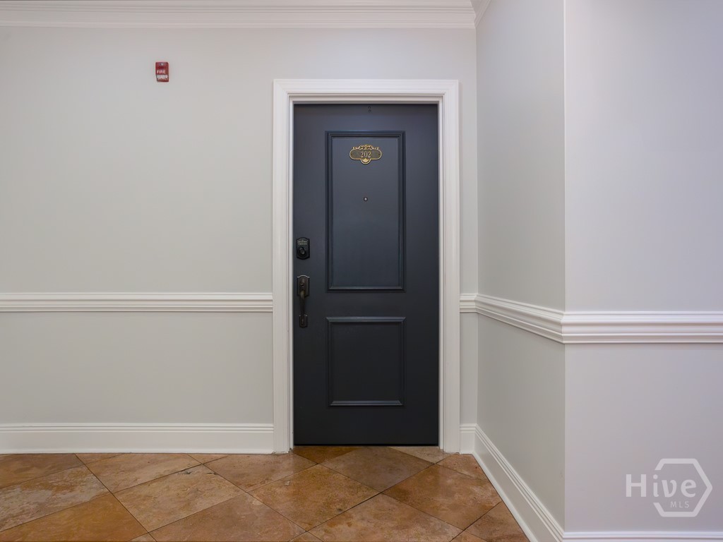 5 Whitaker Street, Unit 202E Savannah, GA 31401 - Photo 12 of 36