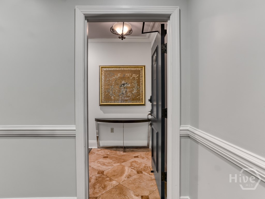 5 Whitaker Street, Unit 202E Savannah, GA 31401 - Photo 13 of 36