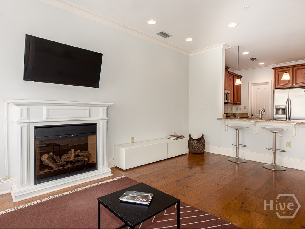 5 Whitaker Street, Unit 202E Savannah, GA 31401 - Photo 18 of 36