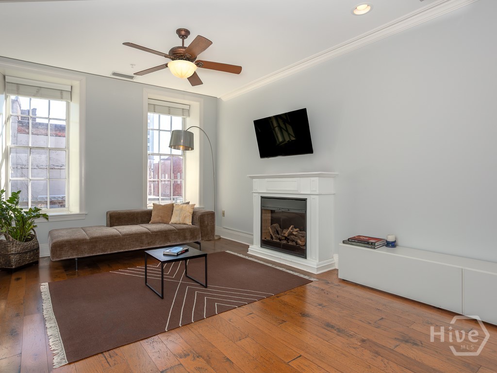 5 Whitaker Street, Unit 202E Savannah, GA 31401 - Photo 19 of 36