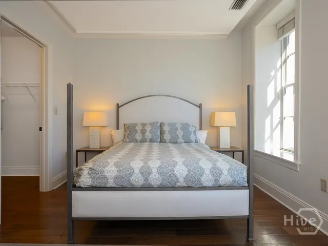 $490,000 | 5 Whitaker Street, Unit 202E, Savannah, GA 31401