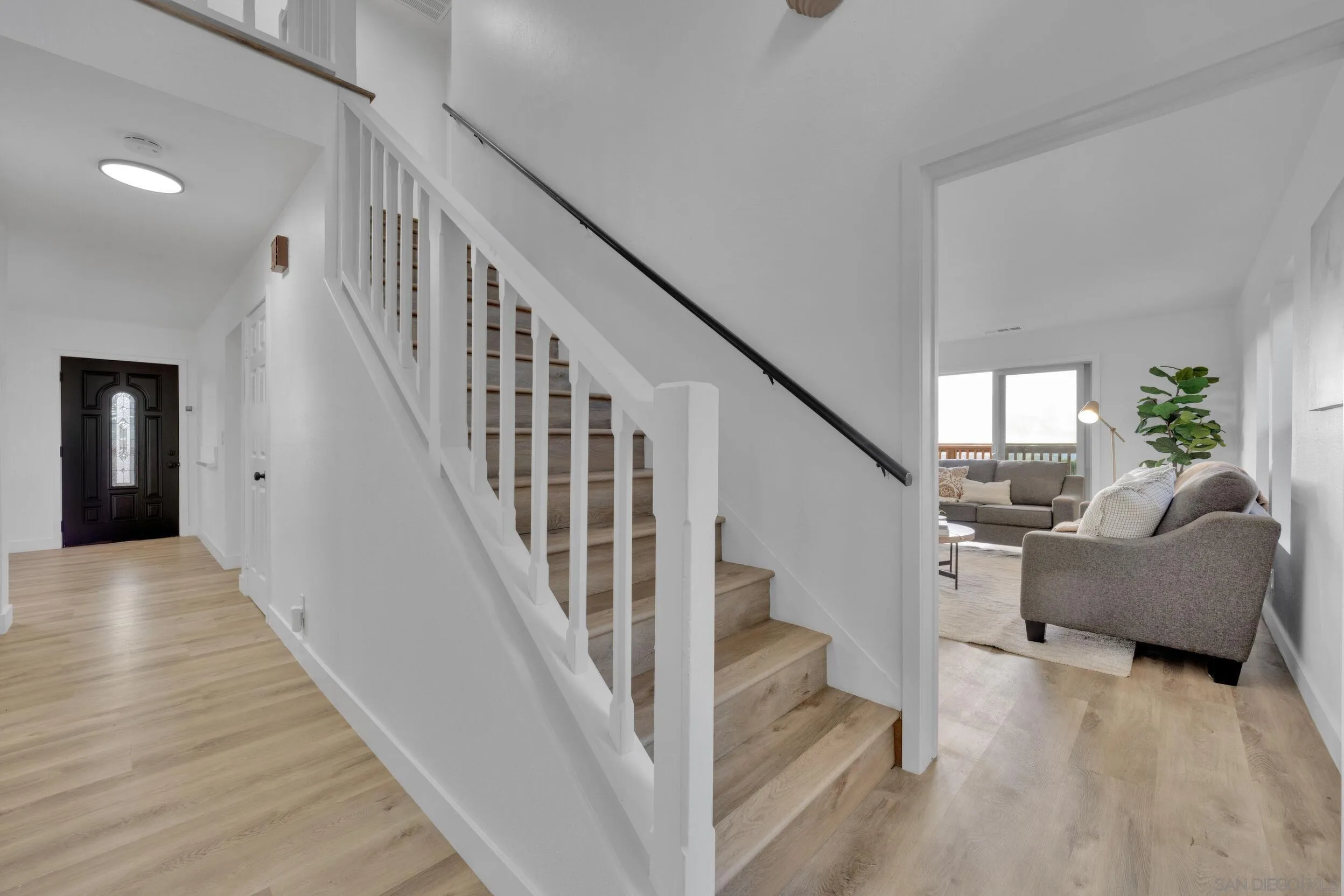 2657 Payson Drive Julian, CA 92036 - Photo 11 of 43 a view of entryway and hall with wooden floor