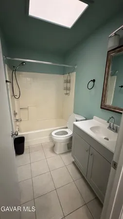 $2,990 | 37626 12th Street East, Palmdale, CA 93550