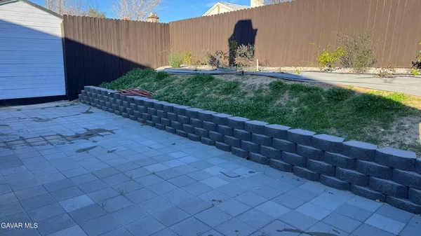 $2,990 | 37626 12th Street East, Palmdale, CA 93550