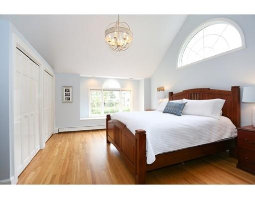 52 Holmes Street Needham, MA 02492 - Photo 17 of 31 Gallery Image 17