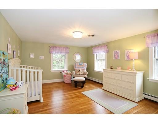 52 Holmes Street Needham, MA 02492 - Photo 21 of 31 Gallery Image 21