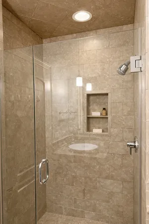 $3,800 | 1041 West Grace Street, Unit 2, Chicago, IL 60613