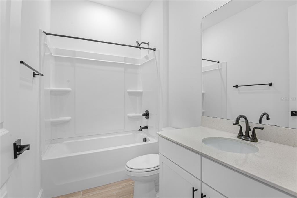 139 Waterstone Loop Tavares, FL 32778 - Photo 9 of 16