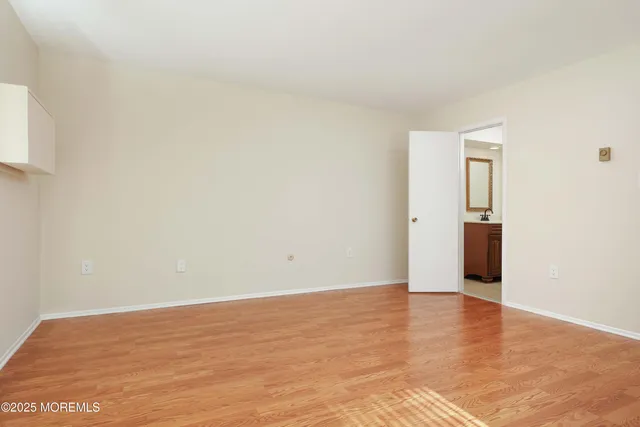 $399,000 | 109 Lexington Court, Red Bank, NJ 07701