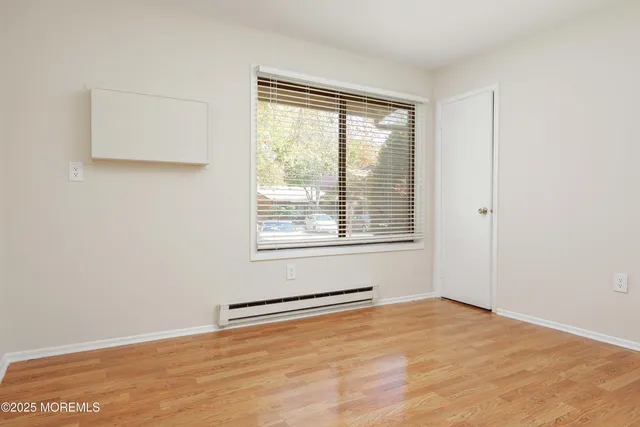 $399,000 | 109 Lexington Court, Red Bank, NJ 07701