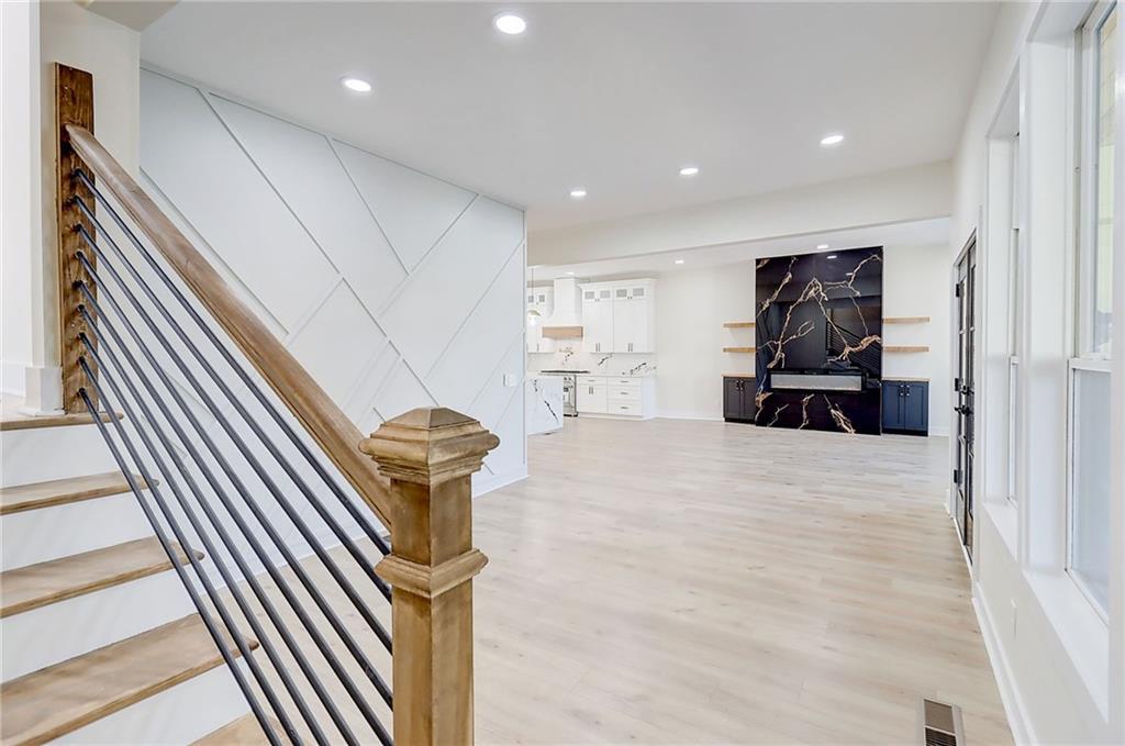 1456 South Gordon Street Southwest Atlanta, GA 30310 - Photo 23 of 51