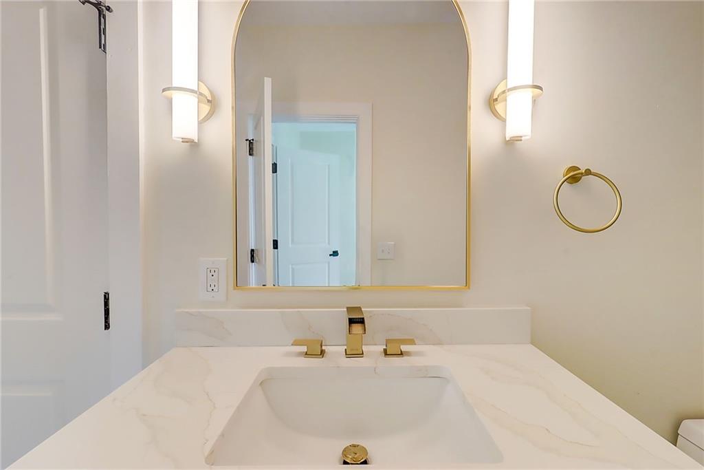 1456 South Gordon Street Southwest Atlanta, GA 30310 - Photo 38 of 51