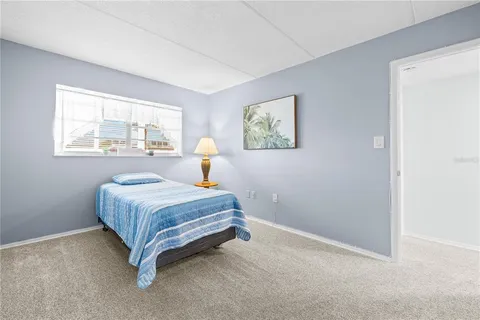$120,000 | 11720 Park Boulevard North, Unit 302, Seminole, FL 33772
