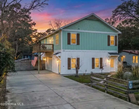 $419,900 | 101 North Seaview Road, Wilmington, NC 28409