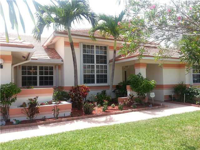 3261 Overlook Road Davie, FL 33328 - Photo 1 of 12 Exterior Front