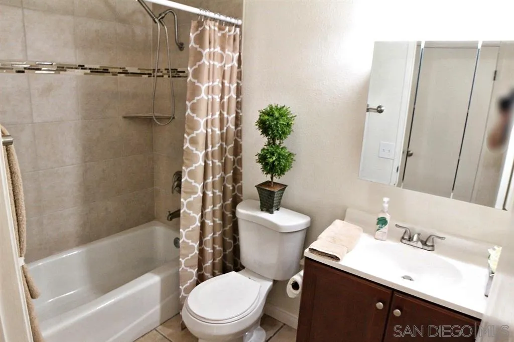 7679 Backer Road San Diego, CA 92126 - Photo 6 of 19 Gallery Image 6