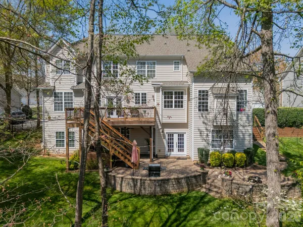 $850,000 | 8203 Sturminster Drive, Waxhaw, NC 28173