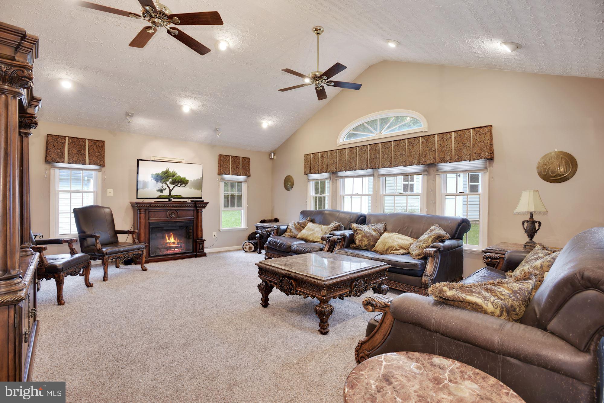 1448 Kingsvale Circle Herndon, VA 20170 - Photo 14 of 40