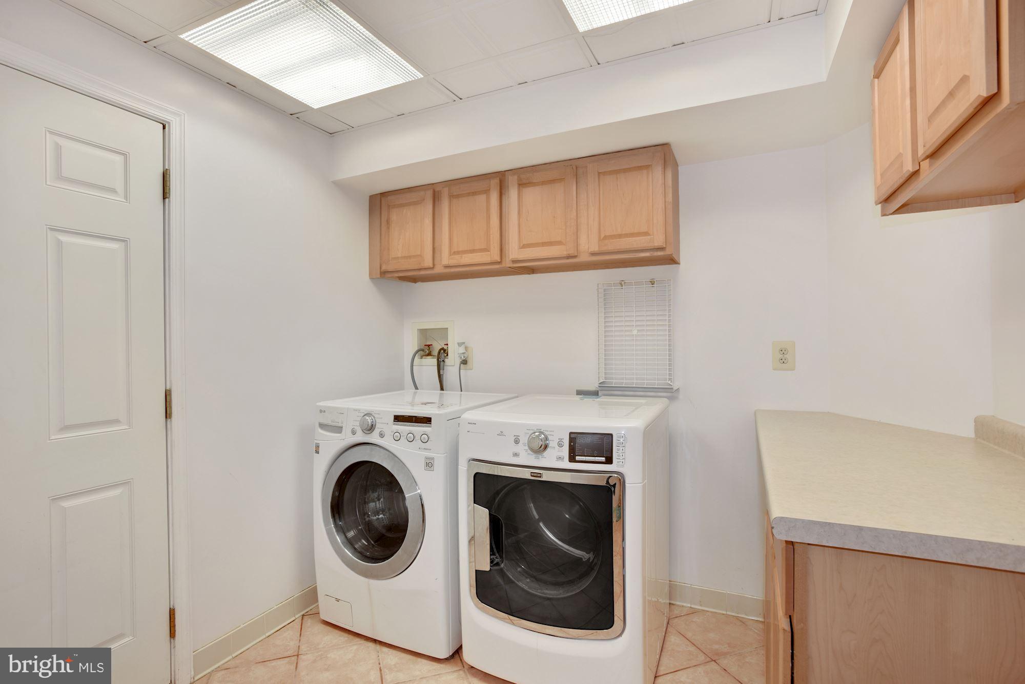 1448 Kingsvale Circle Herndon, VA 20170 - Photo 18 of 40