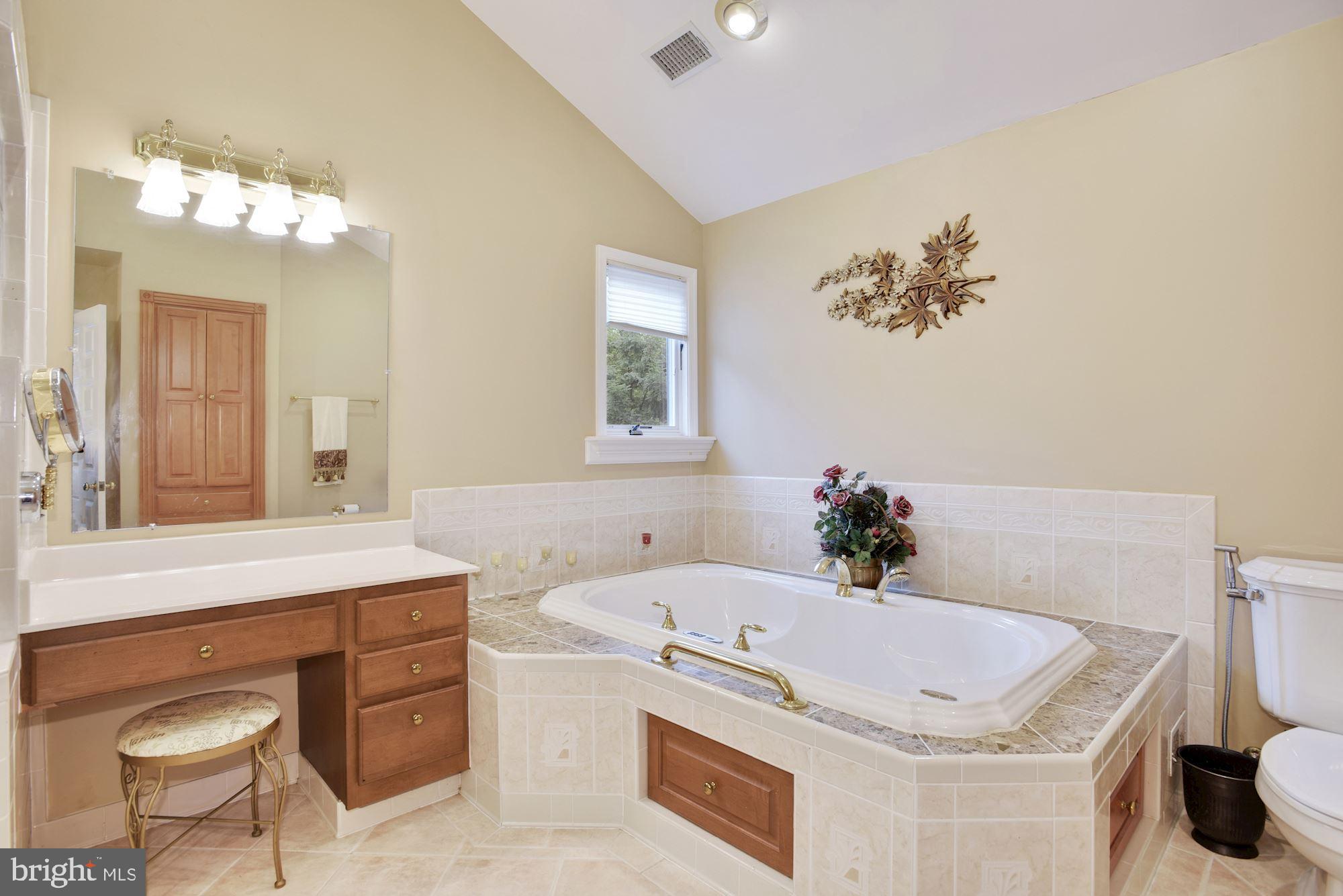 1448 Kingsvale Circle Herndon, VA 20170 - Photo 25 of 40