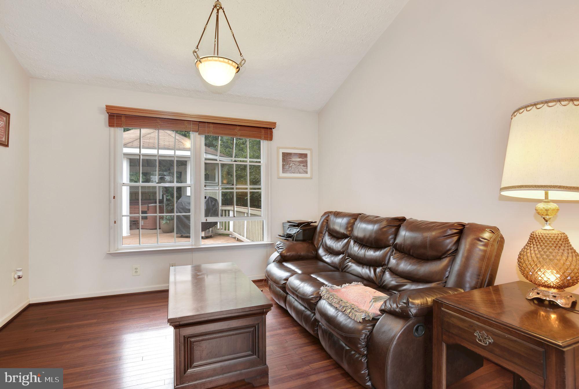 1448 Kingsvale Circle Herndon, VA 20170 - Photo 4 of 40