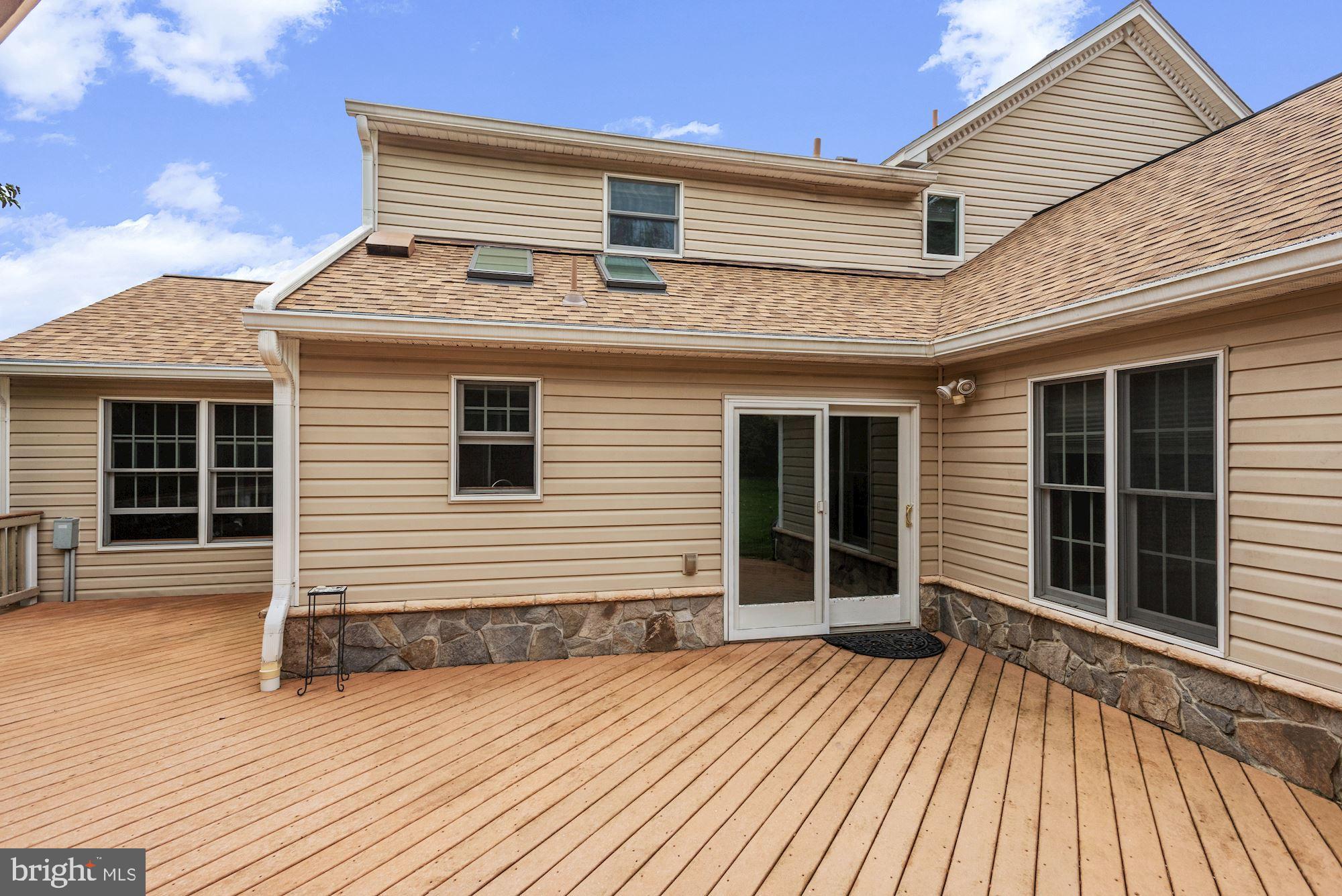 1448 Kingsvale Circle Herndon, VA 20170 - Photo 35 of 40