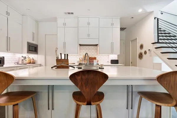$1,055,000 | 5135 Vickery Boulevard, Unit A, Dallas, TX 75206