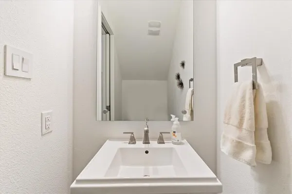 $1,055,000 | 5135 Vickery Boulevard, Unit A, Dallas, TX 75206