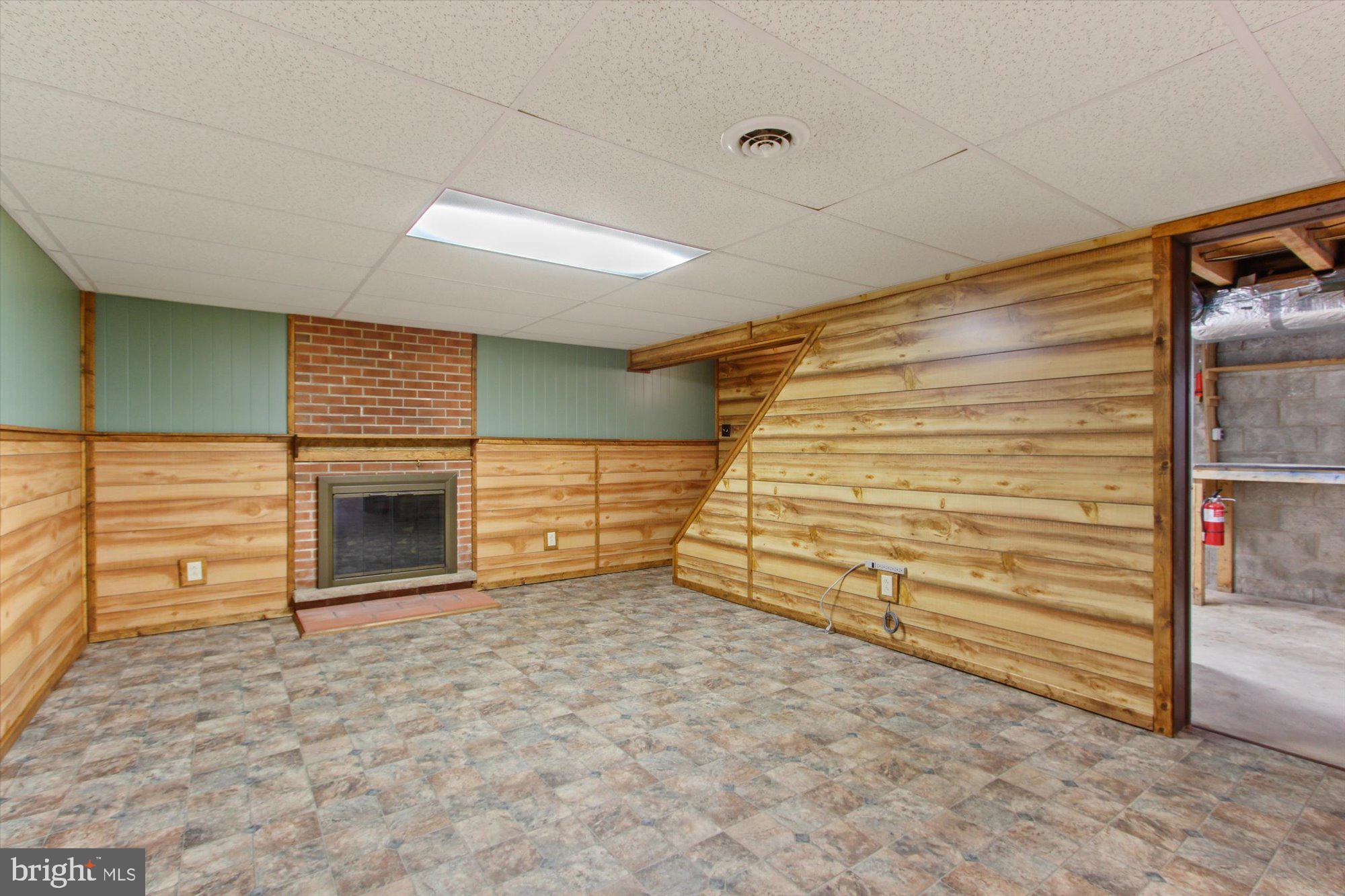 2440 Emig Mill Road Dover, PA 17315 - Photo 17 of 28 Gallery Image 17