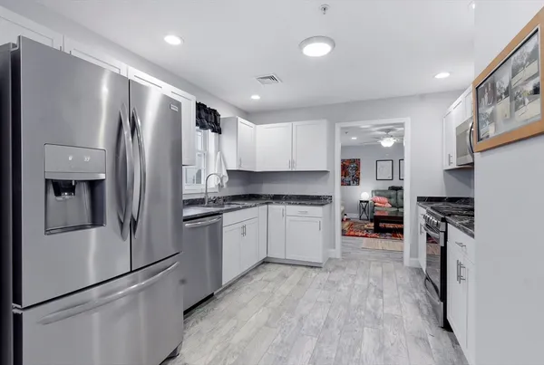 $299,000 | 10 North Court Street, Unit 3, Fall River, MA 02720