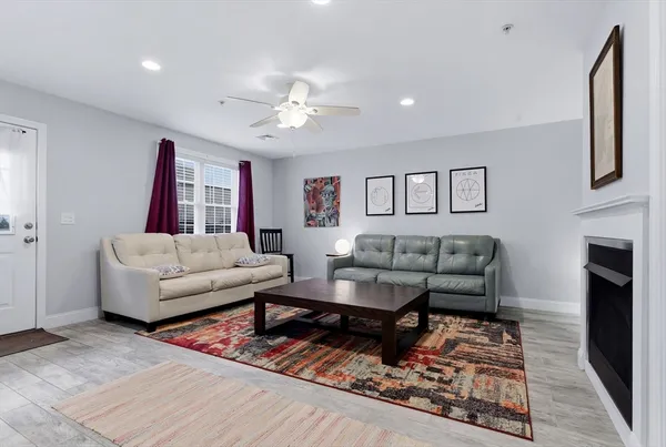 $299,000 | 10 North Court Street, Unit 3, Fall River, MA 02720