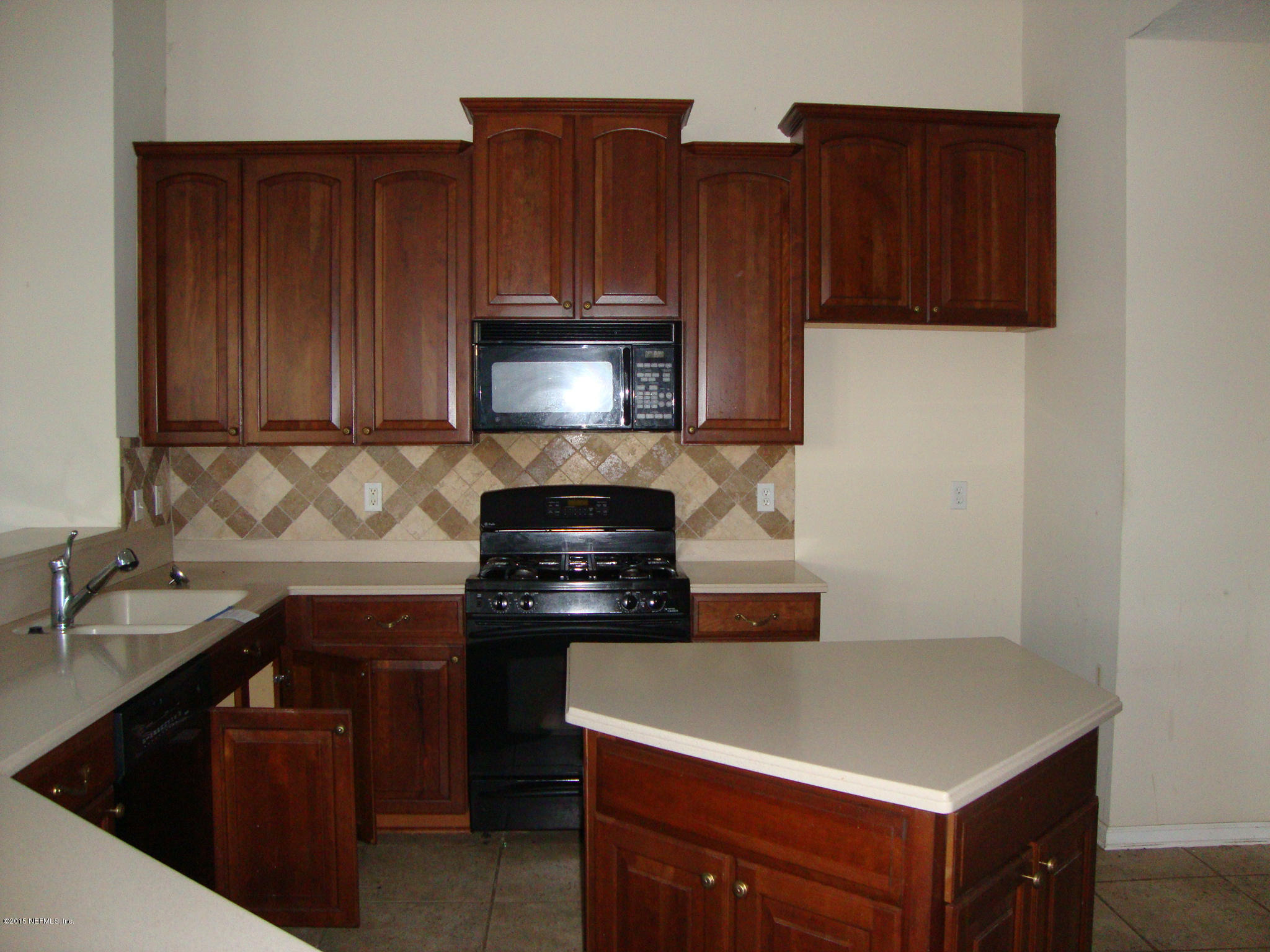 6106 Wakulla Springs Road Jacksonville, FL 32258 - Photo 3 of 30 Kitchen