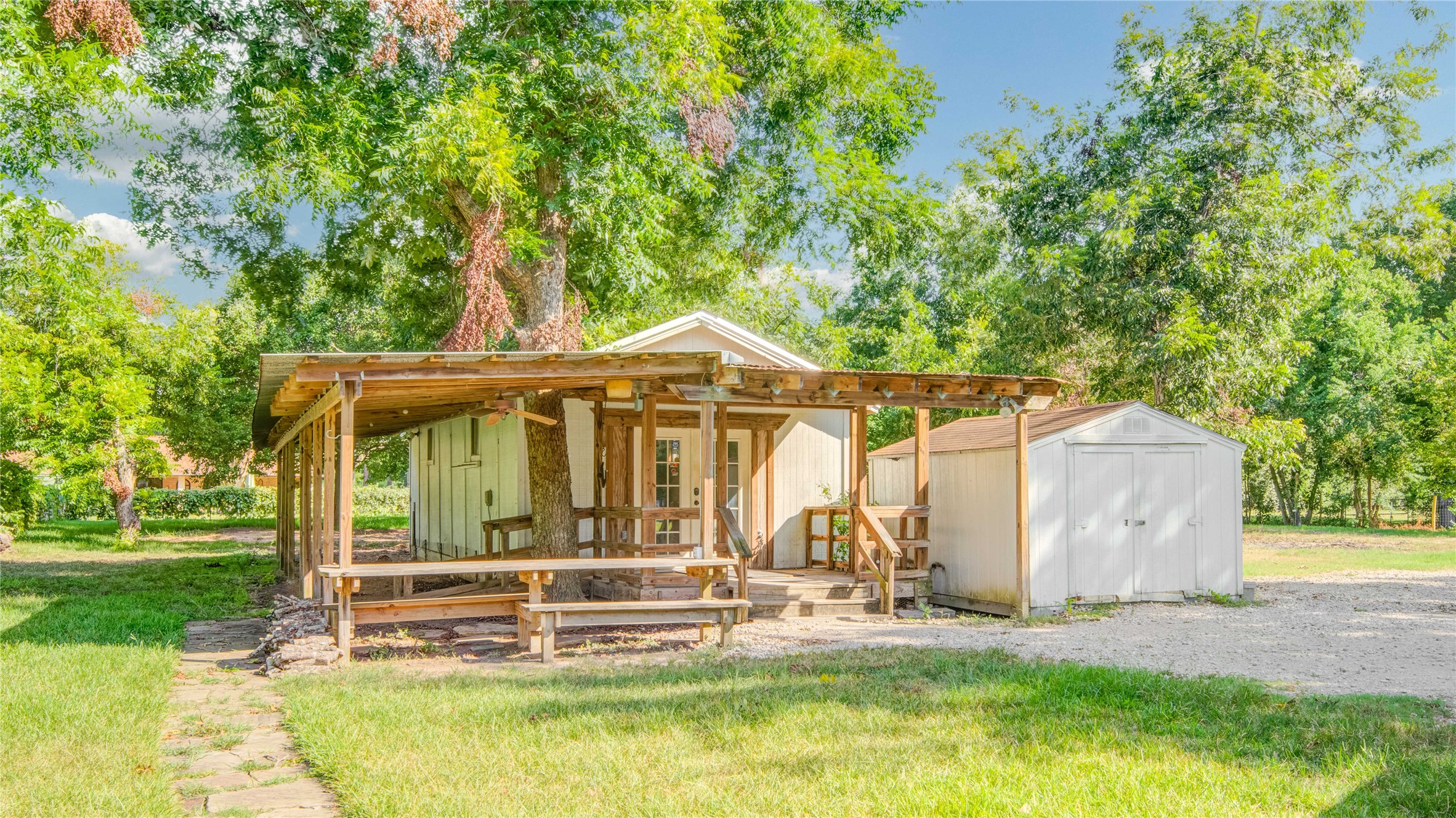 25203 Lakeview Road Katy, TX 77494 - Photo 14 of 47