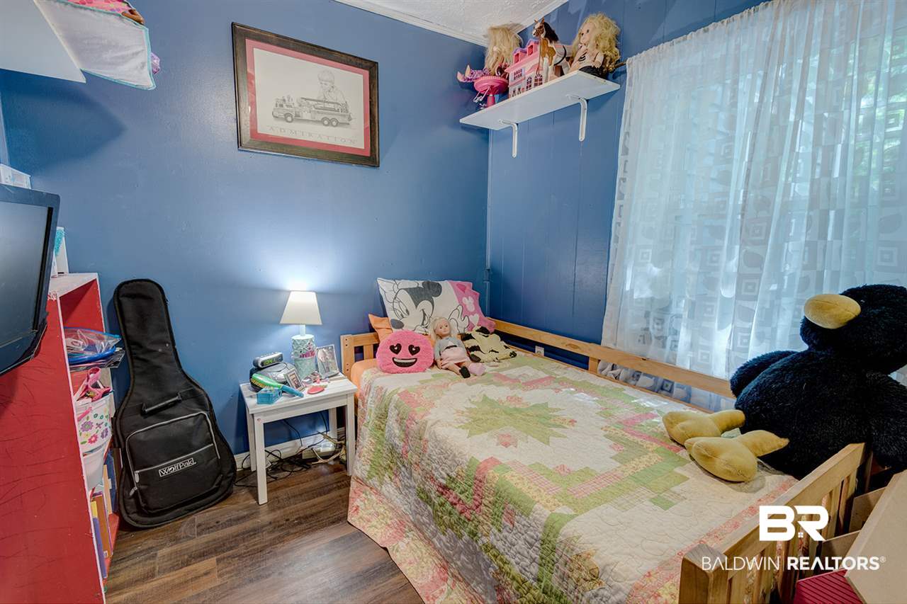 23425 Vaughn Road Robertsdale, AL 36567 - Photo 13 of 19 Guest Bedroom